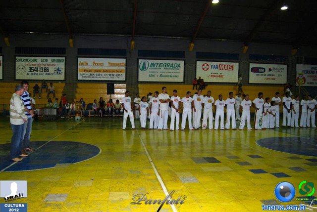 26-05-2012_capoeira_Urai_21.jpg