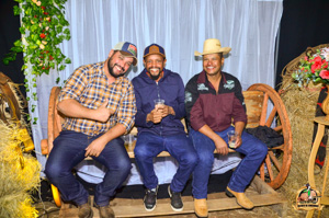 Filename=DSC_3711.jpg
Filesize=389KiB
Dimensions=960x636
Date added=Jun 13, 2024 DSC_3711.jpg