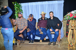 Filename=DSC_3716.jpg
Filesize=340KiB
Dimensions=960x636
Date added=Jun 13, 2024 DSC_3716.jpg