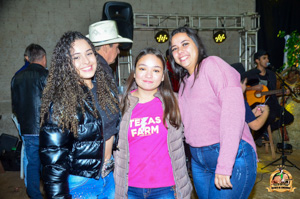 Filename=DSC_3719.jpg
Filesize=337KiB
Dimensions=960x636
Date added=Jun 13, 2024 DSC_3719.jpg