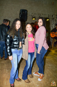 Filename=DSC_3722.jpg
Filesize=332KiB
Dimensions=636x960
Date added=Jun 13, 2024 DSC_3722.jpg