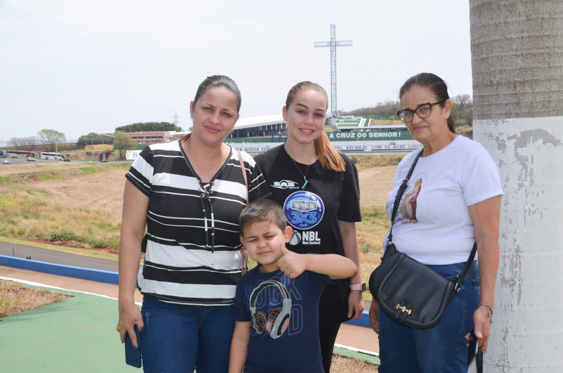 Filename=DSC_2268.jpg
Filesize=234KiB
Dimensions=960x636
Date added=Sep 30, 2025 DSC_2268.jpg