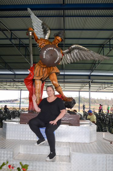 Filename=DSC_2329.jpg
Filesize=305KiB
Dimensions=636x960
Date added=Sep 30, 2025 DSC_2329.jpg