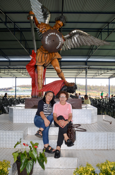 Filename=DSC_2338.jpg
Filesize=331KiB
Dimensions=636x960
Date added=Sep 30, 2025 DSC_2338.jpg