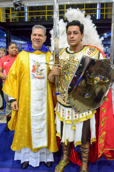 Filename=DSC_2935.jpg
Filesize=386KiB
Dimensions=636x960
Date added=Sep 30, 2025 DSC_2935.jpg