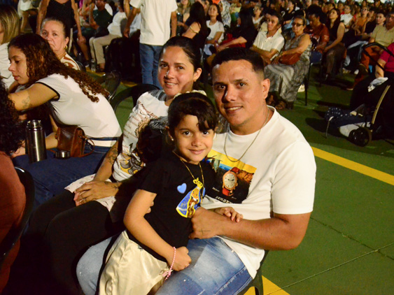 Filename=DSC_2952.jpg
Filesize=348KiB
Dimensions=960x720
Date added=Sep 30, 2025 DSC_2952.jpg