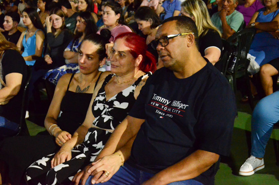 Filename=DSC_2953.jpg
Filesize=304KiB
Dimensions=960x636
Date added=Sep 30, 2025 DSC_2953.jpg