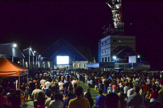 Filename=DSC_2998.jpg
Filesize=273KiB
Dimensions=960x636
Date added=Sep 30, 2025 DSC_2998.jpg