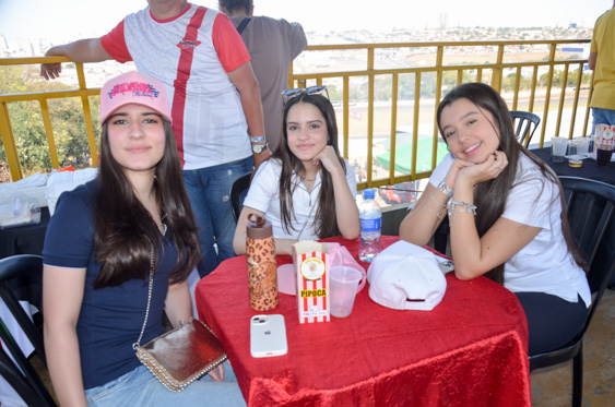 Filename=DSC_6517.jpg
Filesize=285KiB
Dimensions=960x636
Date added=Aug 19, 2025 DSC_6517.jpg