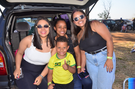 Filename=DSC_6842.jpg
Filesize=294KiB
Dimensions=960x636
Date added=Aug 19, 2025 DSC_6842.jpg