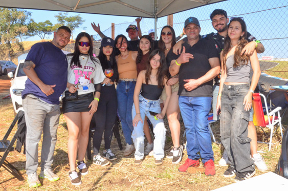 Filename=DSC_6926.jpg
Filesize=385KiB
Dimensions=960x636
Date added=Aug 19, 2025 DSC_6926.jpg