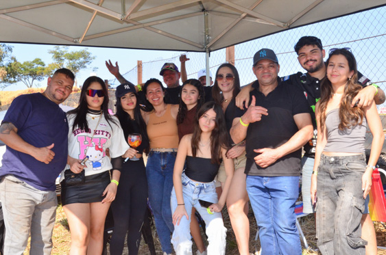 Filename=DSC_6927.jpg
Filesize=326KiB
Dimensions=960x636
Date added=Aug 19, 2025 DSC_6927.jpg