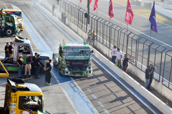 Filename=DSC_7060.jpg
Filesize=321KiB
Dimensions=960x636
Date added=Aug 19, 2025 DSC_7060.jpg