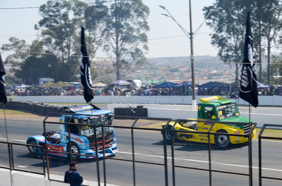 Filename=DSC_6569.jpg
Filesize=295KiB
Dimensions=960x636
Date added=Aug 19, 2025 DSC_6569.jpg