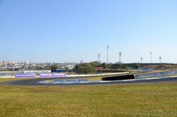 Filename=DSC_7005.jpg
Filesize=223KiB
Dimensions=960x636
Date added=Aug 19, 2025 DSC_7005.jpg