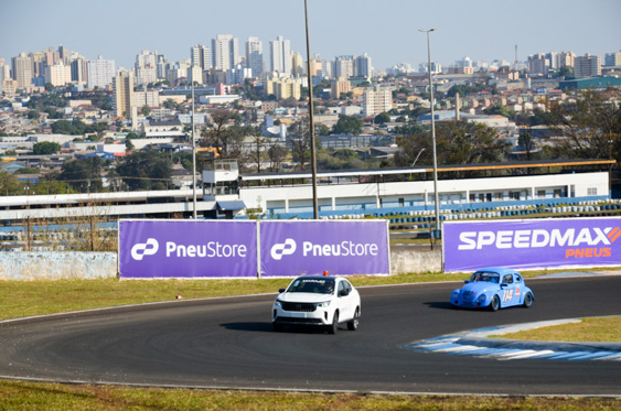 Filename=DSC_7009.jpg
Filesize=323KiB
Dimensions=960x636
Date added=Aug 19, 2025 DSC_7009.jpg