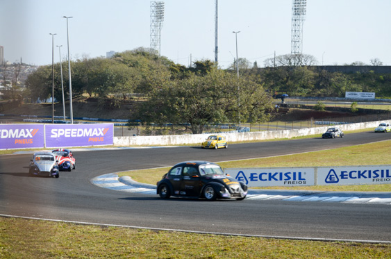 Filename=DSC_7039.jpg
Filesize=308KiB
Dimensions=960x636
Date added=Aug 19, 2025 DSC_7039.jpg