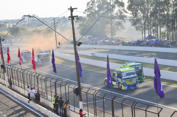 Filename=DSC_7056.jpg
Filesize=307KiB
Dimensions=960x636
Date added=Aug 19, 2025 DSC_7056.jpg