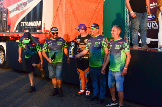 Filename=DSC_7427.jpg
Filesize=311KiB
Dimensions=960x636
Date added=Aug 19, 2025 DSC_7427.jpg