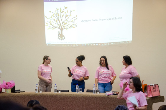 Filename=DSC_8045.jpg
Filesize=188KiB
Dimensions=960x636
Date added=Oct 24, 2025 DSC_8045.jpg