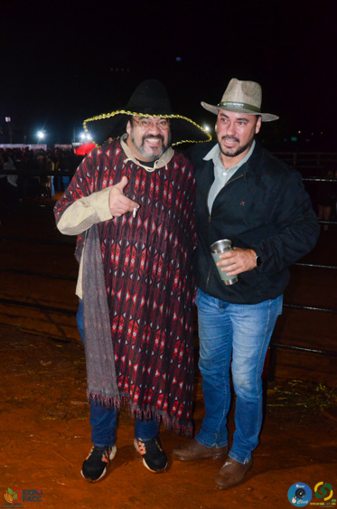 Filename=DSC_2312.jpg
Filesize=235KiB
Dimensions=636x960
Date added=Nov 16, 2025 DSC_2312.jpg