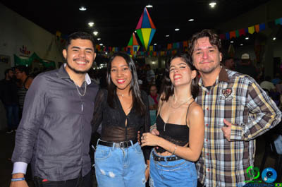 Filename=DSC_8705.jpg
Filesize=276KiB
Dimensions=960x636
Date added=Jun 23, 2025 DSC_8705.jpg