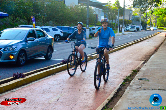 Filename=DSC_7883.jpg
Filesize=395KiB
Dimensions=960x636
Date added=Oct 21, 2025 DSC_7883.jpg