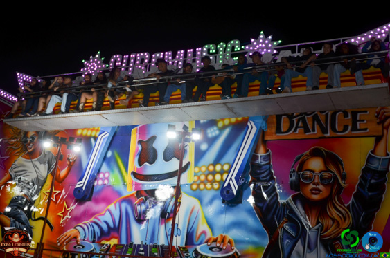 Filename=DSC_7710.jpg
Filesize=307KiB
Dimensions=960x636
Date added=Aug 31, 2025 DSC_7710.jpg