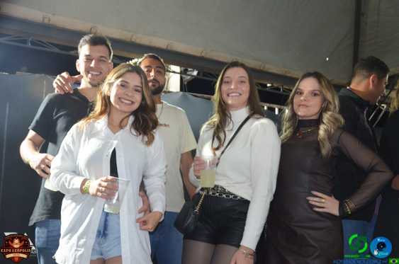 Filename=DSC_7792.jpg
Filesize=230KiB
Dimensions=960x636
Date added=Aug 31, 2025 DSC_7792.jpg