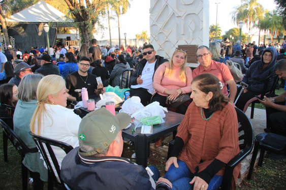 Filename=171.jpg
Filesize=359KiB
Dimensions=960x640
Date added=Aug 11, 2025 171.jpg