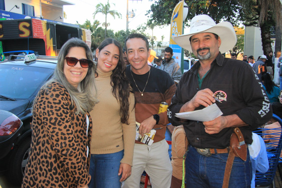 Filename=221.jpg
Filesize=346KiB
Dimensions=960x640
Date added=Aug 11, 2025 221.jpg