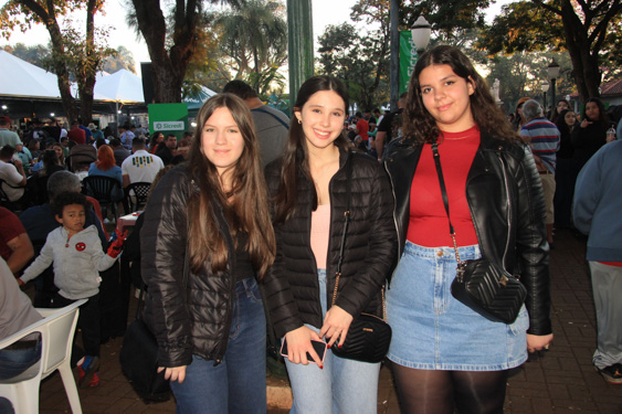 Filename=226.jpg
Filesize=327KiB
Dimensions=960x640
Date added=Aug 11, 2025 226.jpg