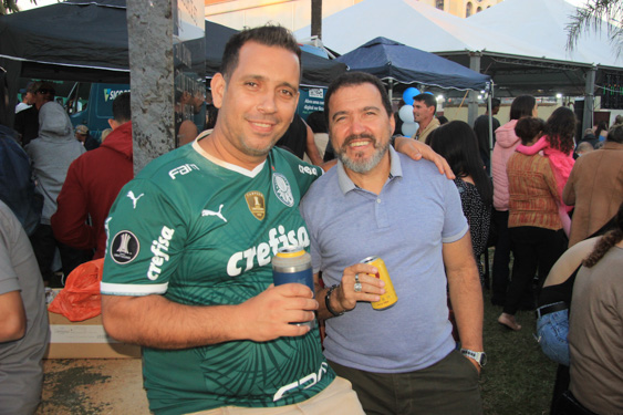 Filename=235.jpg
Filesize=286KiB
Dimensions=960x640
Date added=Aug 11, 2025 235.jpg