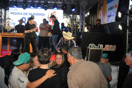 Filename=249.jpg
Filesize=309KiB
Dimensions=960x640
Date added=Aug 11, 2025 249.jpg