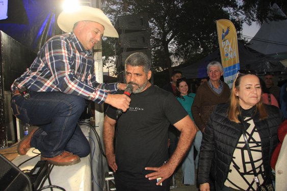 Filename=254.jpg
Filesize=298KiB
Dimensions=960x640
Date added=Aug 11, 2025 254.jpg