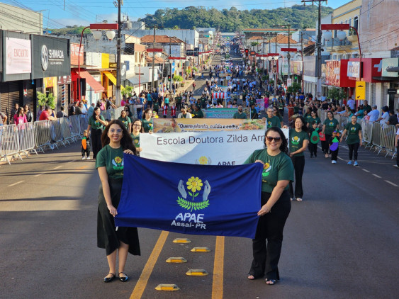 Desfile Comemorartivo - 01/05/2026 em Assai - Assai 94 Anos - Foto 9