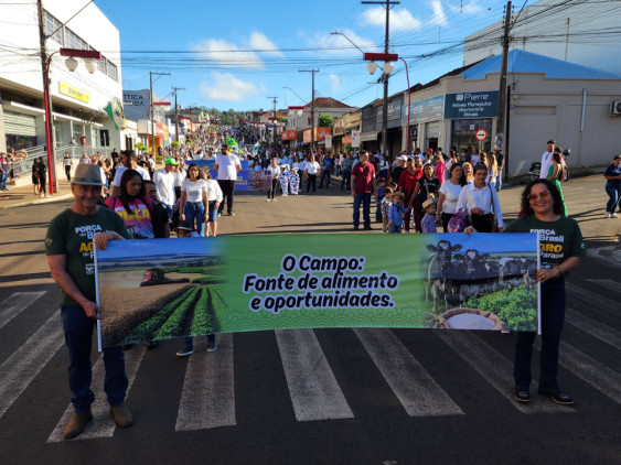 Desfile Comemorartivo - 01/05/2026 em Assai - Assai 94 Anos - Foto 40