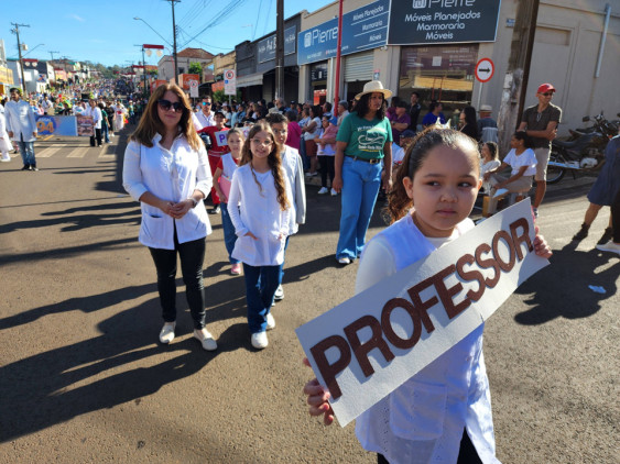 Desfile Comemorartivo - 01/05/2026 em Assai - Assai 94 Anos - Foto 104