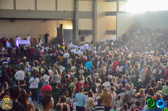 Fieis em Cornelio Procopio - Procissao de Corpus Christi - Foto 6