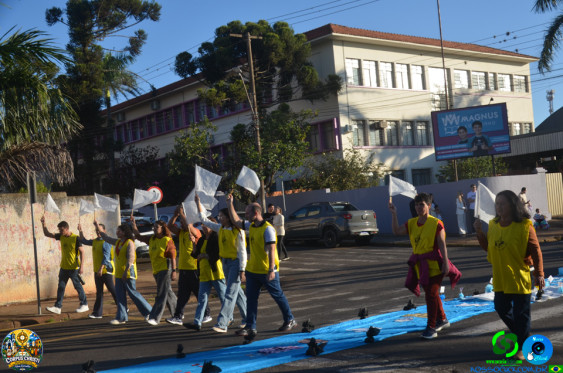 Fieis em Cornelio Procopio - Procissao de Corpus Christi - Foto 15