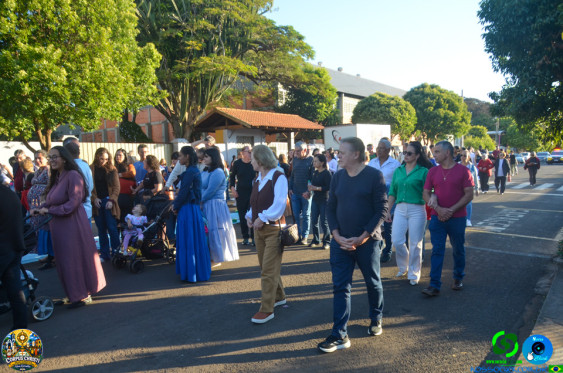 Fieis em Cornelio Procopio - Procissao de Corpus Christi - Foto 139