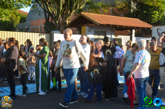 Fieis em Cornelio Procopio - Procissao de Corpus Christi - Foto 140