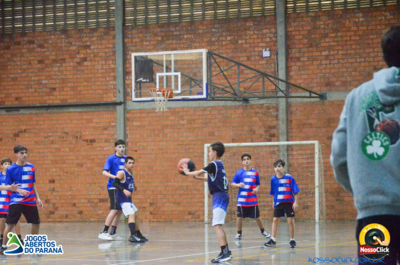 Basquete - 16/05 em Cornelio Procopio - Jogos Abertos do Parana - Foto 73