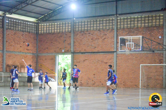 Basquete - 16/05 em Cornelio Procopio - Jogos Abertos do Parana - Foto 83