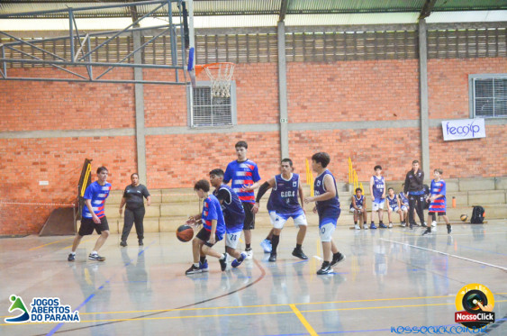 Basquete - 16/05 em Cornelio Procopio - Jogos Abertos do Parana - Foto 84