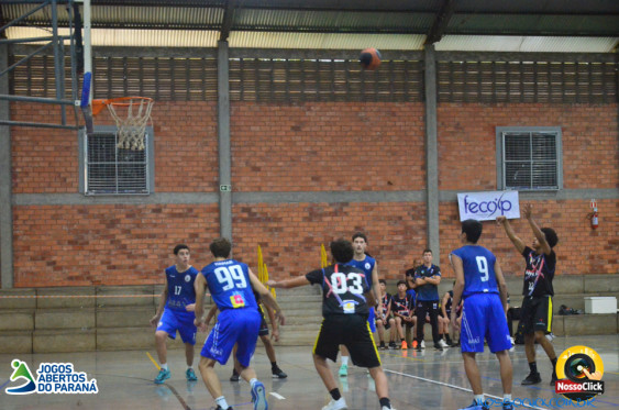 Basquete - 16/05 em Cornelio Procopio - Jogos Abertos do Parana - Foto 141
