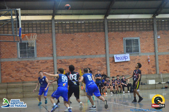 Basquete - 16/05 em Cornelio Procopio - Jogos Abertos do Parana - Foto 146
