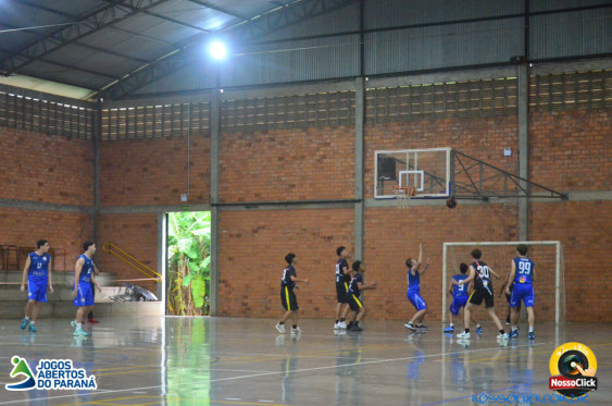 Basquete - 16/05 em Cornelio Procopio - Jogos Abertos do Parana - Foto 150