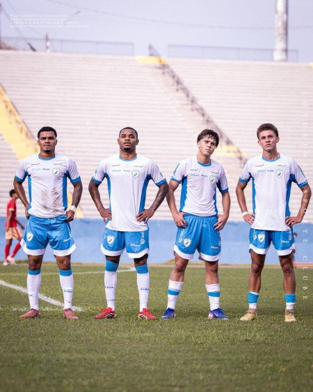  em Londrina - Londrina Campeao 2 Divisao Sub 20 Paranaense - Foto 5