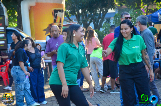 Dia do Trabalhador - Cornelio - Sergio e Seba / Os Forasteiros / Zumba em Corn&eacute;lio Proc&oacute;pio - 01/05/2026 - Foto 9